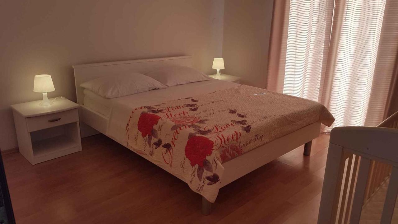 Apartment Silvija-2 By Interhome