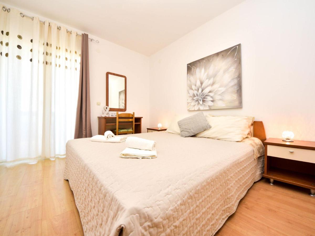 Apartment Apartment Silvija-2 By Interhome